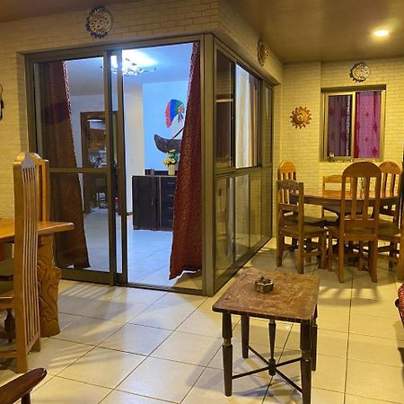 Comfortable Beachfront Apartment 빌라베야 외부 사진