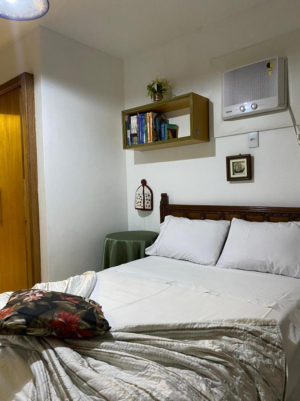 Comfortable Beachfront Apartment 빌라베야 외부 사진